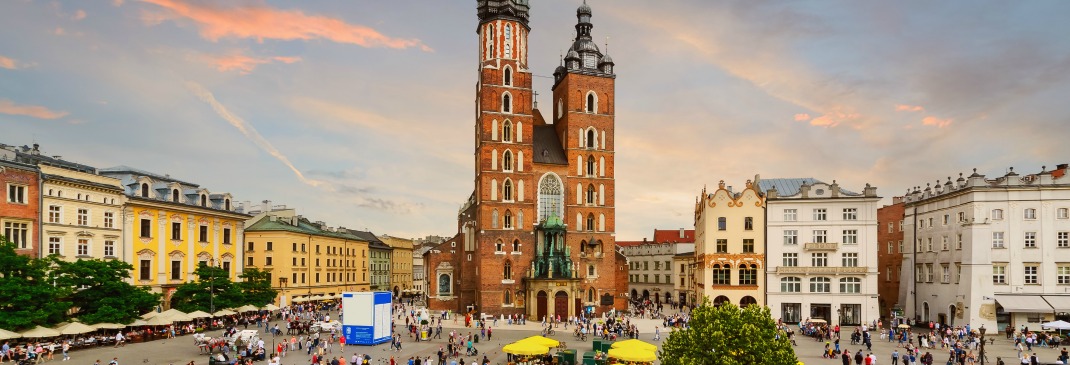 car rental krakow hertz