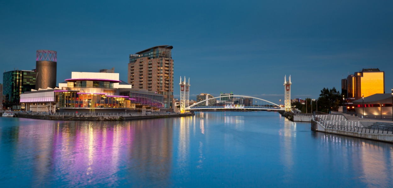 Car Hire At Manchester Airport Hertz Car Hire At Manchester Airport Hertz
