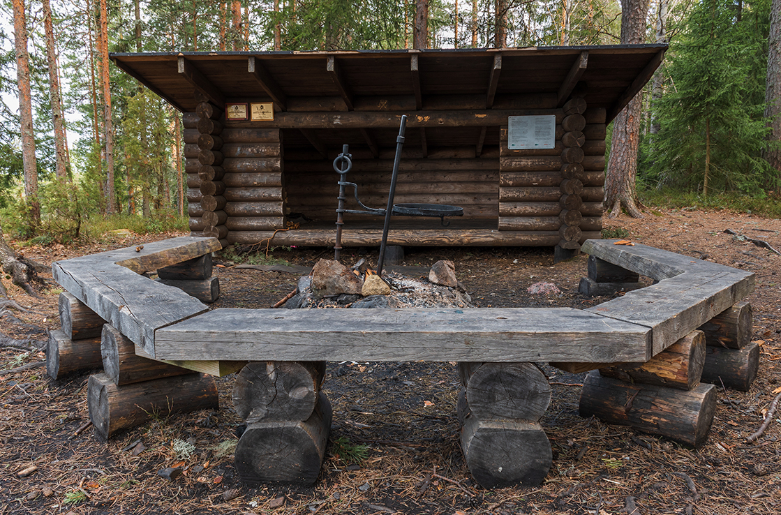 Laavu suojaa ja tarjoaa nukkumapaikan – Suomen laavut | Hertz