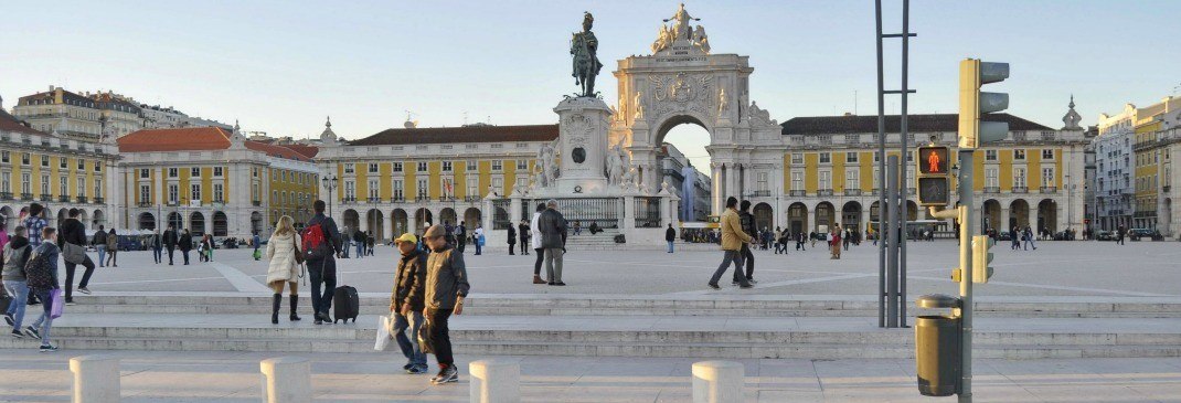Blick auf die Altstadt in Lissabon