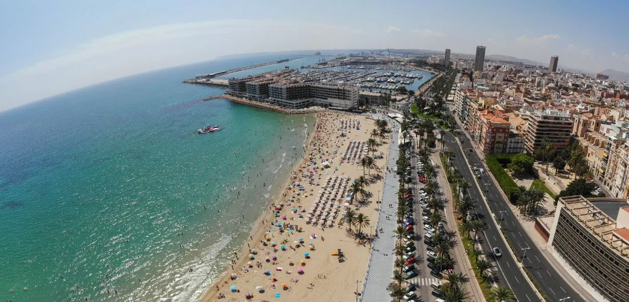 location de voiture à Alicante Aéroport