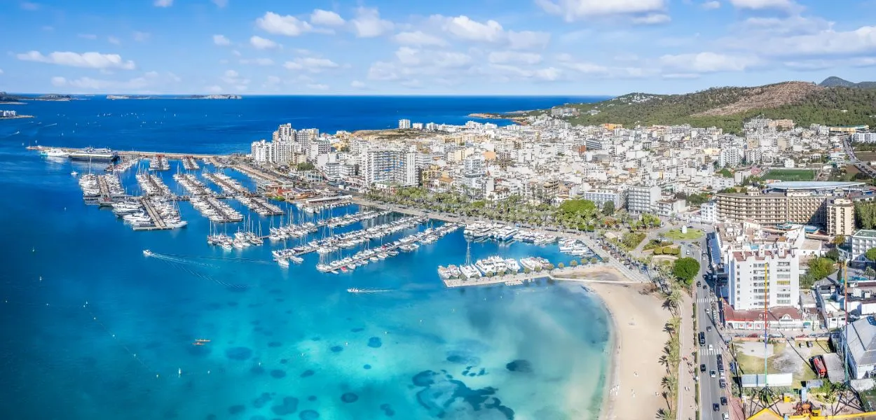 location de voiture à Ibiza Aéroport