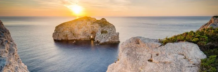 Versteckte Schätze: Die Klippen und Grotten von Alghero