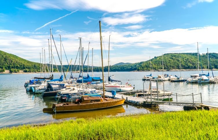 Boote am Edersee.