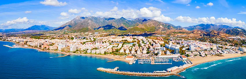 Los 5 mejores viajes por carretera desde el aeropuerto de Málaga con tu coche de alquiler