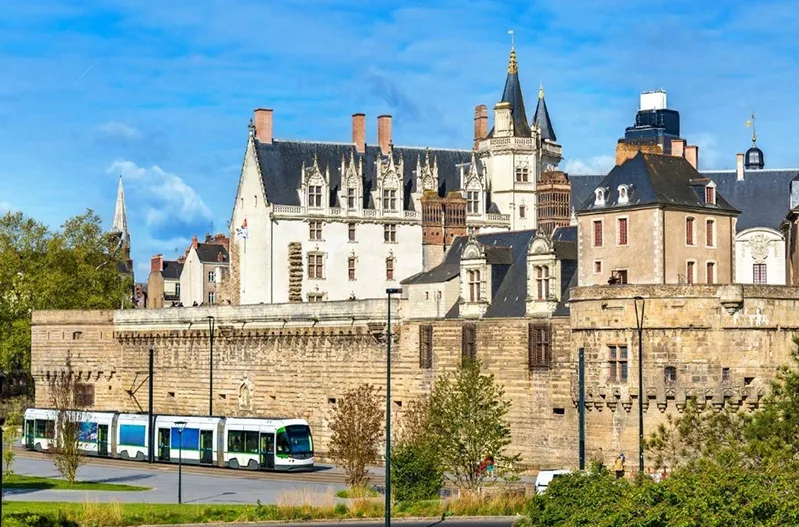 Location voiture à Nantes