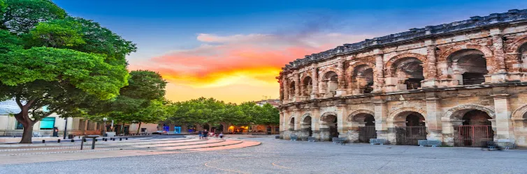 5 choses immanquables à Nîmes 