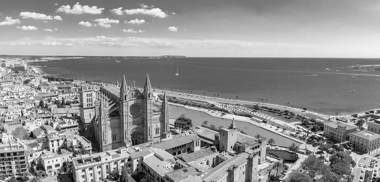 car hire in Palma de Mallorca Airport