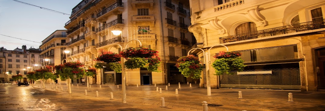 Conduire dans Toulon et aux alentours