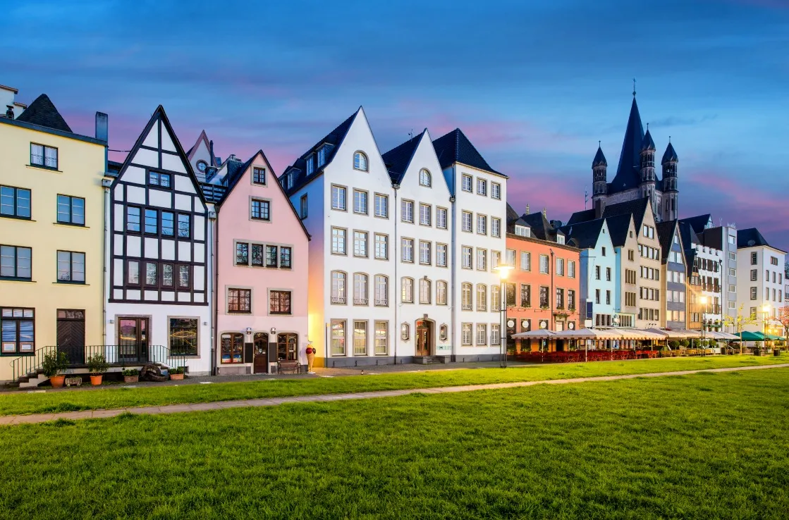 Bunte Häuser in der Kölner Altstadt