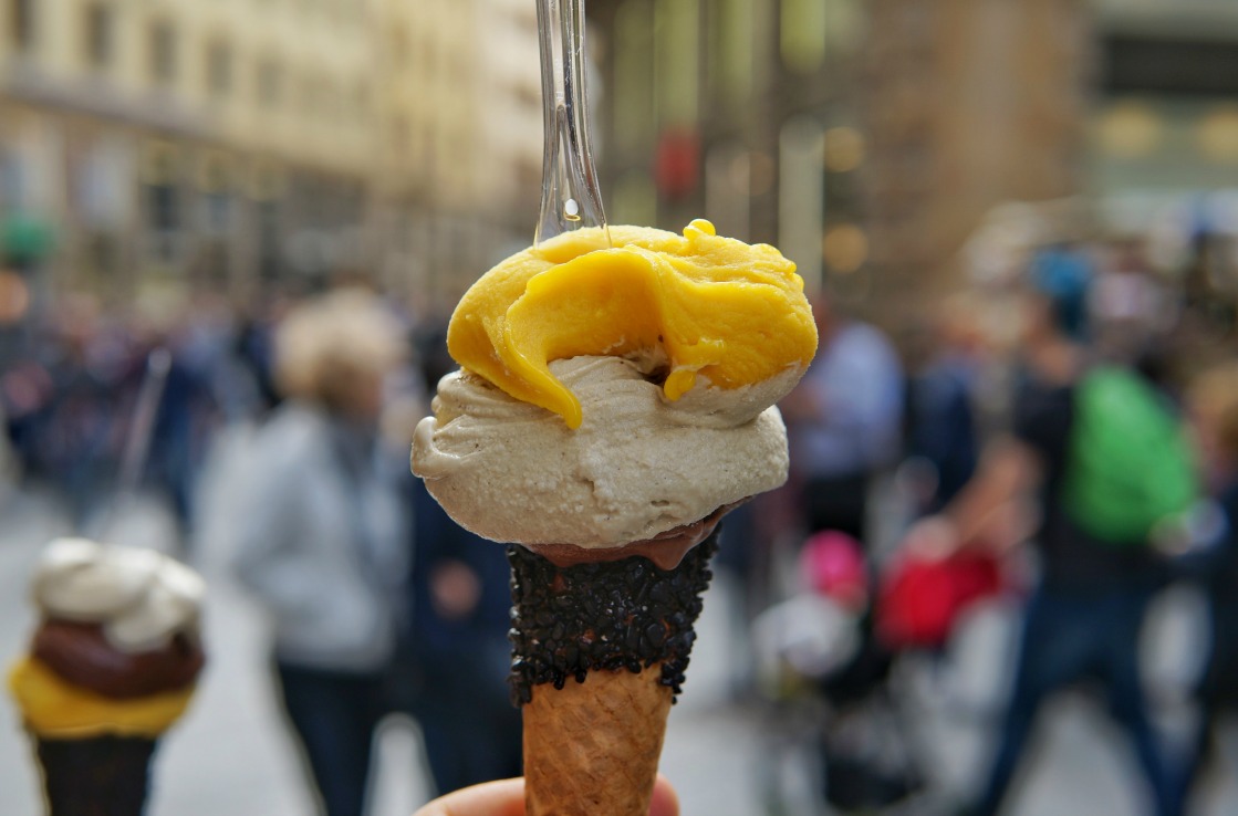 Gelato vor dem Stadtzentrum.