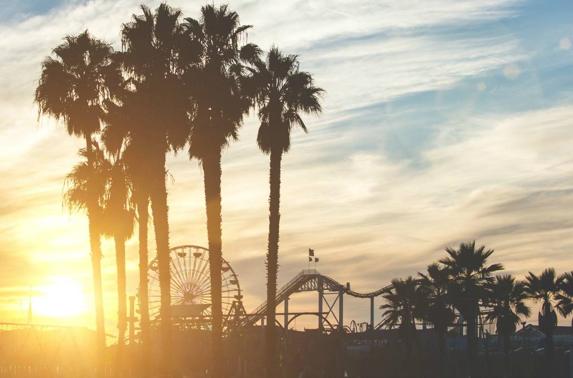 Vergnügungspark und Riesenrad am Santa Monica Pier.