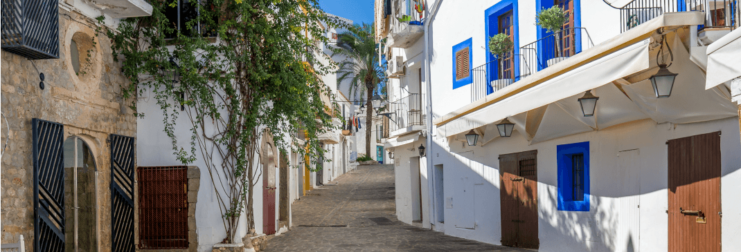 Conducir por el Aeropuerto de Ibiza y alrededores