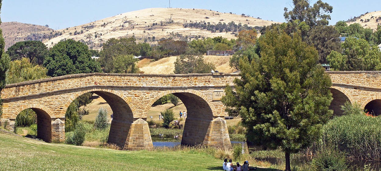 Rent a Car in Richmond, NSW Hertz Car Hire Australia