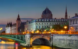 location de voiture à Paris