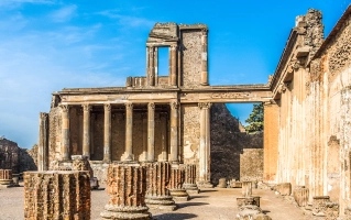 autonoleggio a Pompei