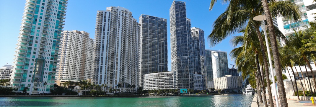 Car Hire At Miami From 25 Per Day Hertz Car Rental
