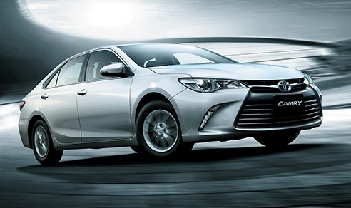 Hertz car rental toyota camry