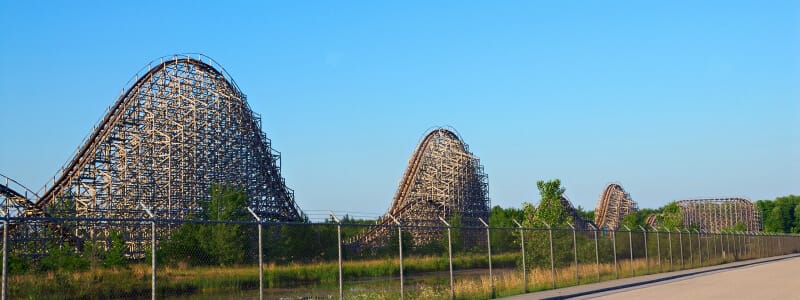 Shivering Timbers, Parc de Michigan’s Adventure